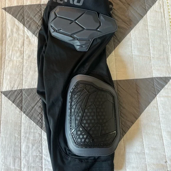 Nike Pro Black Compression Shorts with Gray Padding Football Girdle - Picture 3 of 8